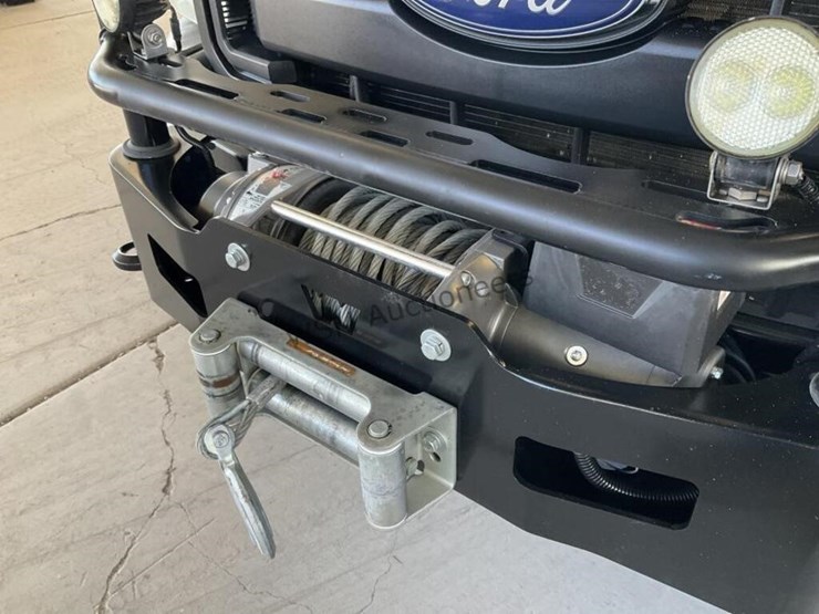 2016-ford-f350-image-11