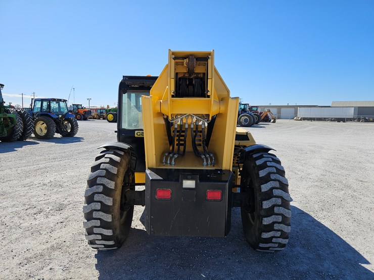 2019-gehl-dl11-image-14