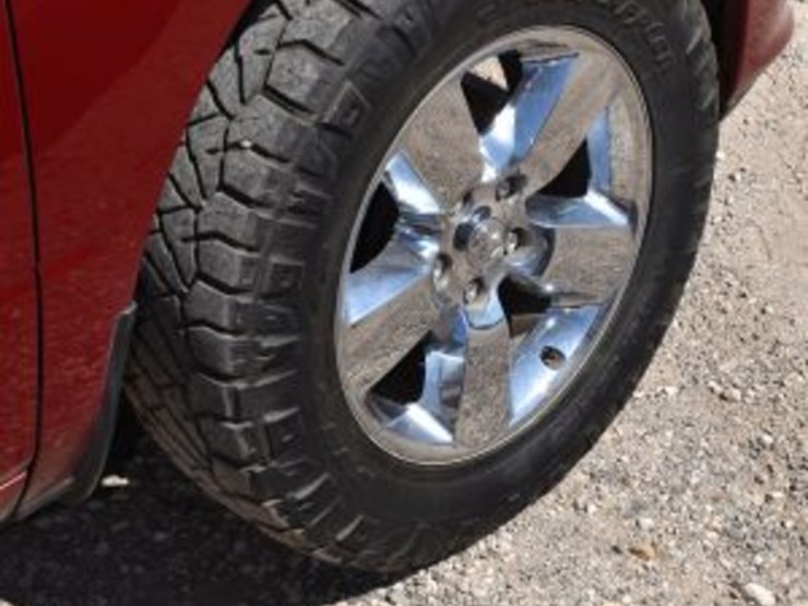 2013-dodge-1500-image-8