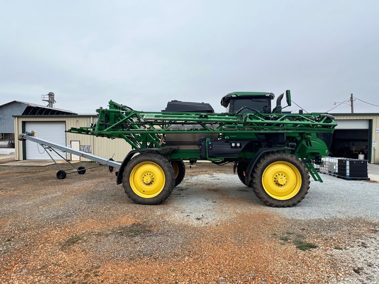 john-deere-412r-image-4