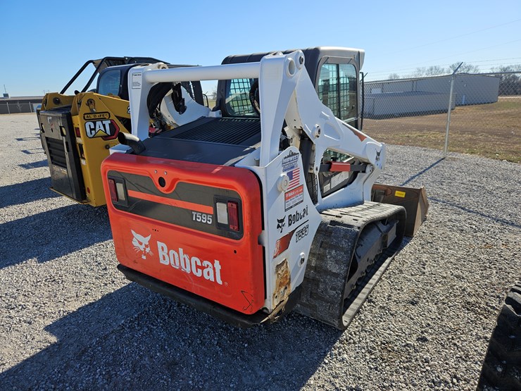 2019-bobcat-t595-image-19
