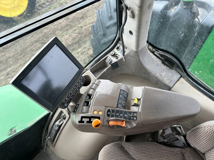 2020-john-deere-9470r-image-65