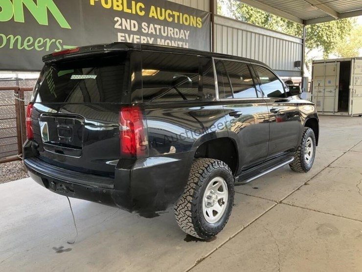 2020-chevrolet-tahoe-image-7