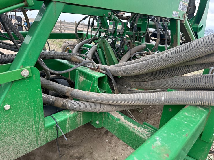 john-deere-1890-image-64