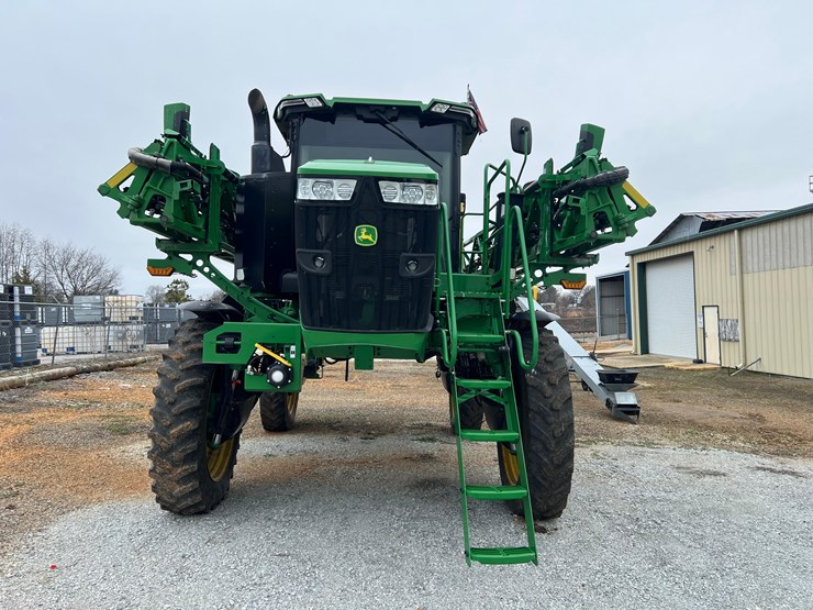 john-deere-412r-image-2