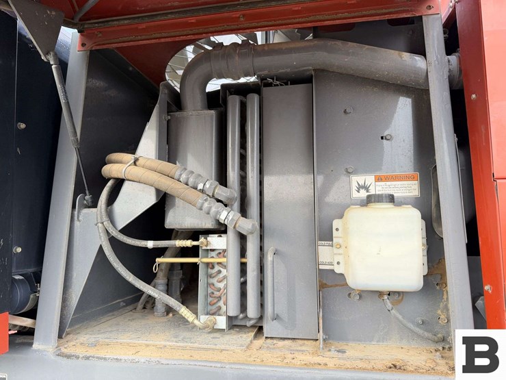 massey-ferguson-9635-image-42