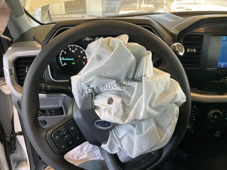 2023-ford-f150-image-17