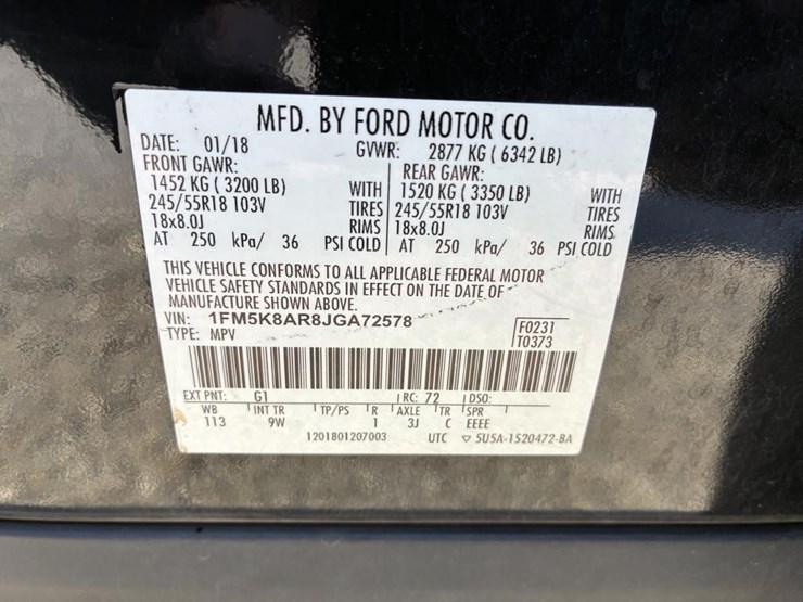 2018-ford-explorer-image-18