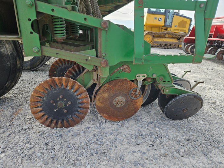 2001-john-deere-1530-image-8