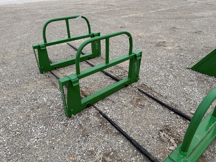 #210927-•-pro-star-bale-spike-image-2