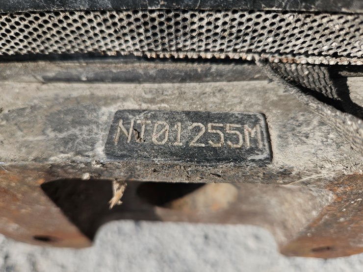 2016-new-holland-ts6.110-image-3