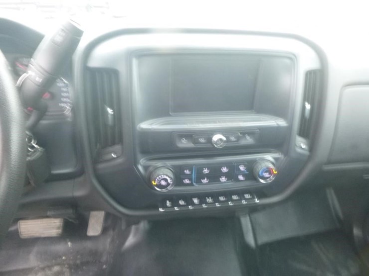 2019-chevrolet-6500-image-11