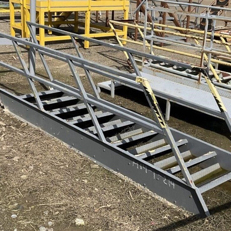 10' Portable Steel Staircase
