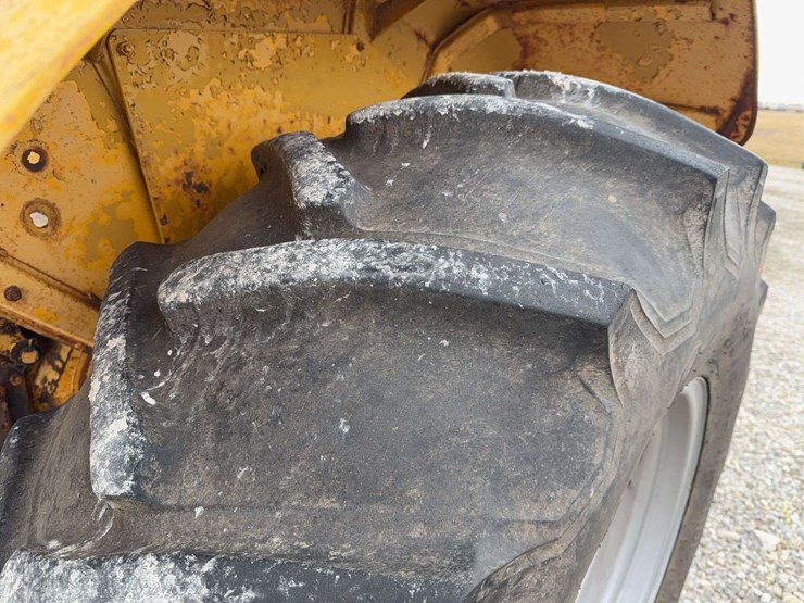 international-806-image-21