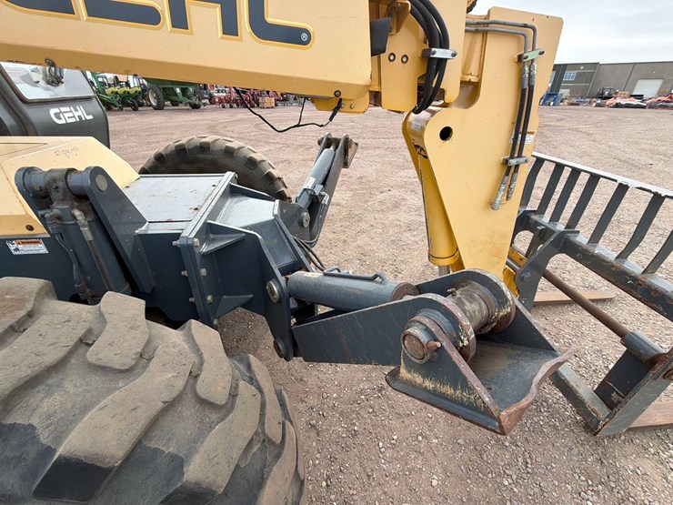 gehl-rs10-55-image-15