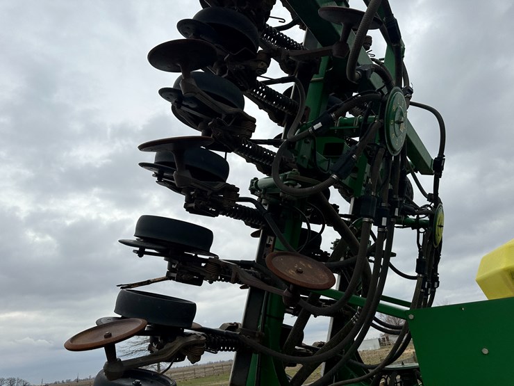 john-deere-1890-image-36