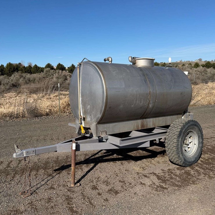 GF Metal Fabricators Chemigation Trailer