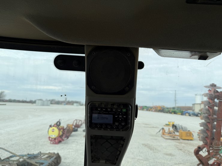 2022-case-580sn-image-13