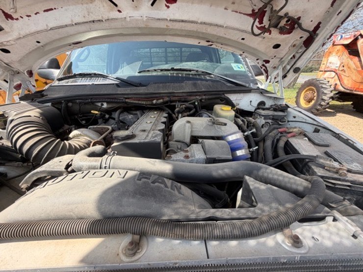 2002-dodge-ram-3500-image-55