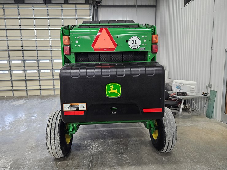 2023-john-deere-451m-image-8