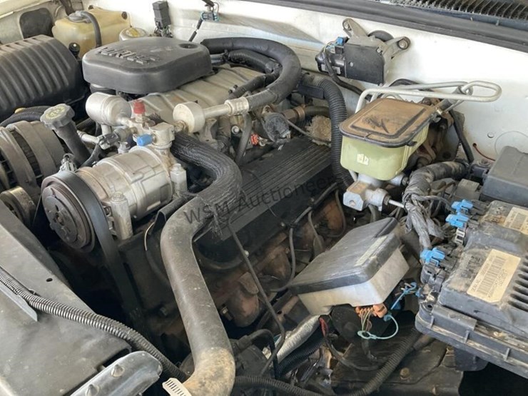 1997-chevrolet-k3500-image-11