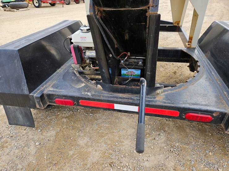 1956-meridian-titan-2-image-17