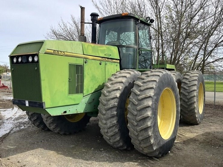 john-deere-8870-image-1
