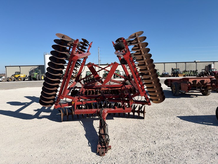 case-ih-496-image-2