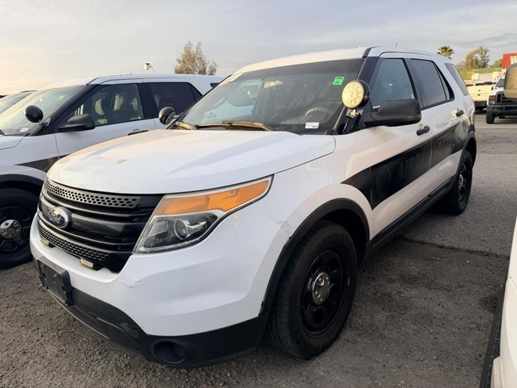 2014-ford-explorer-image-1