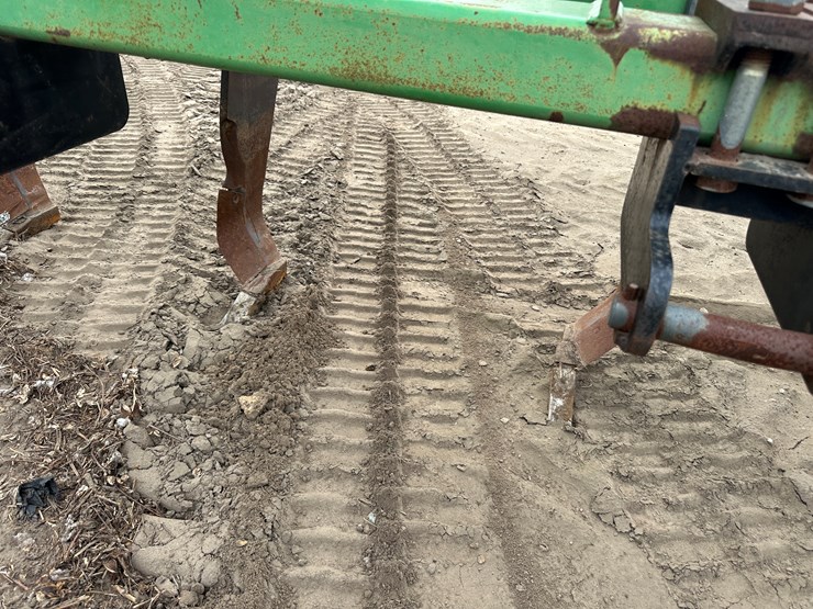 #38839-•-bigham-brothers-6-row-ripper-image-30