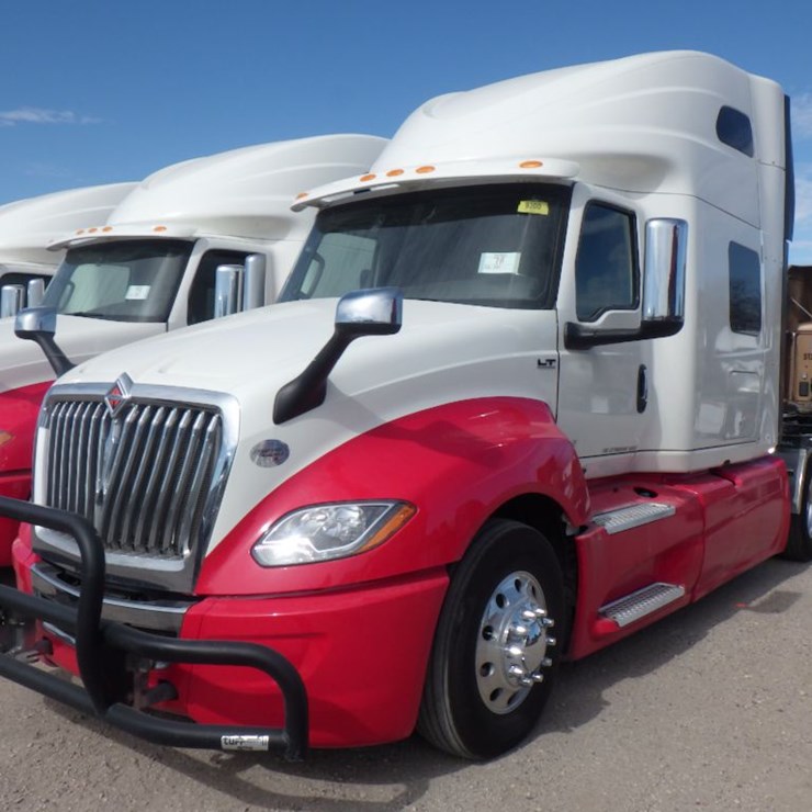 2022 INTERNATIONAL LT