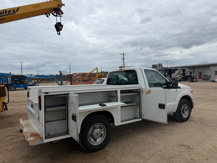 2016-ford-f250-image-3