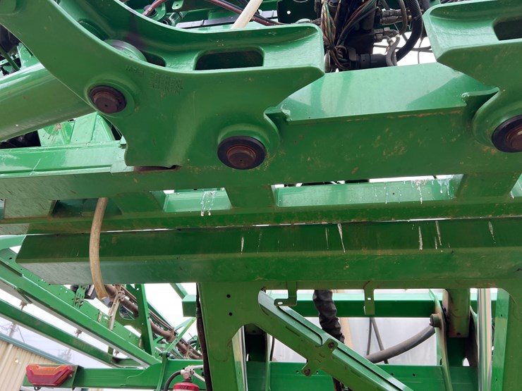 john-deere-412r-image-49