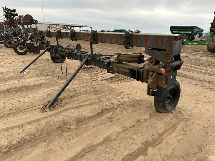 #38850-•-38'-yetter-toolbar-image-3