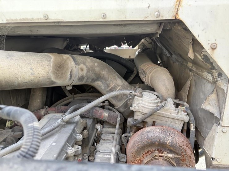 2008-autocar-wxr64-image-10