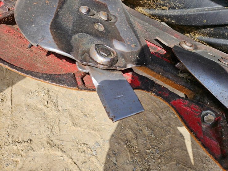 2019-new-holland-313-image-20