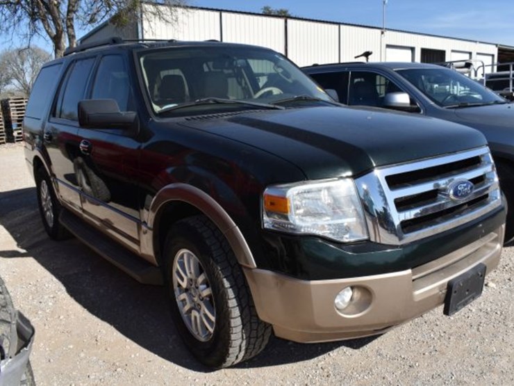 2014-ford-expedition-image-2