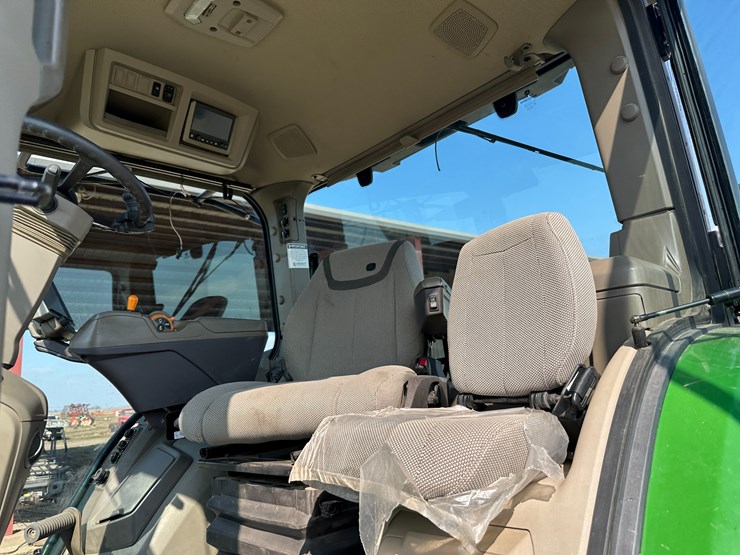 2022-john-deere-8r-280-image-54