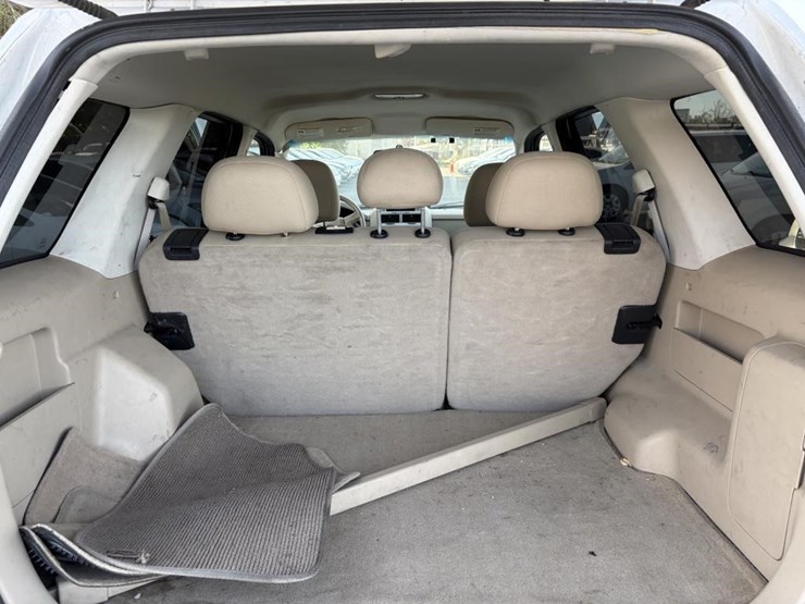2008-ford-escape-image-22