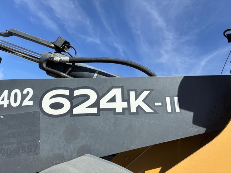 2018-deere-624-p-tier-image-17