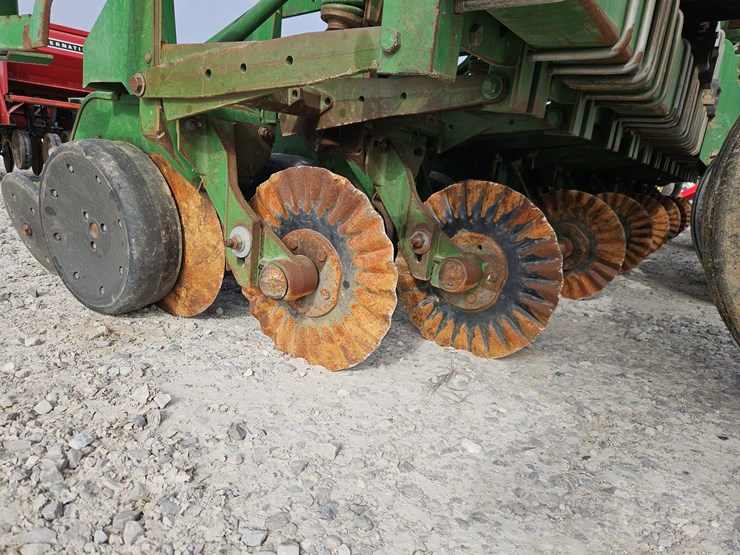 2001-john-deere-1530-image-4