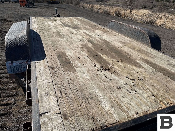 2002-fox-flatbed-trailer-image-17