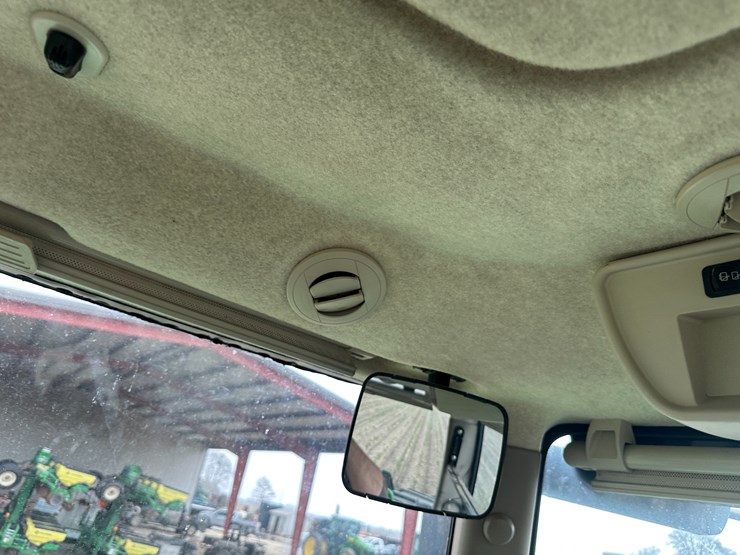 2020-john-deere-9470r-image-68