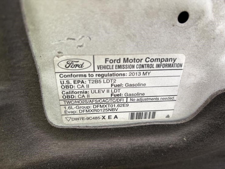 2013-ford-escape-se-image-8