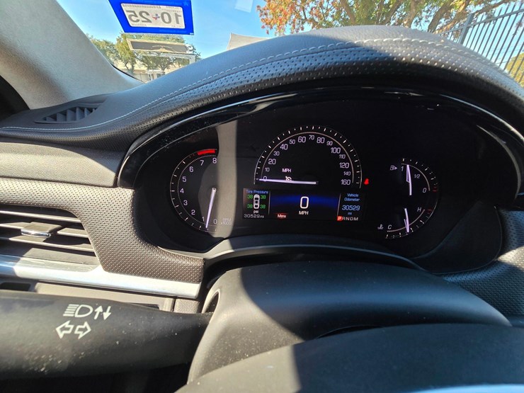 2017-cadillac-federal-70-in-limo---30,529-miles-w-premium-coachwork-by-federal-image-36