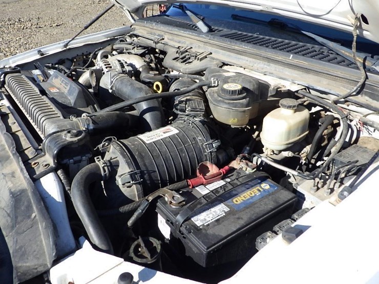 2006-ford-f550-image-19