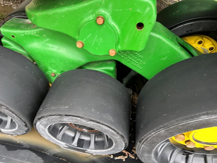 2020-john-deere-s780-image-11