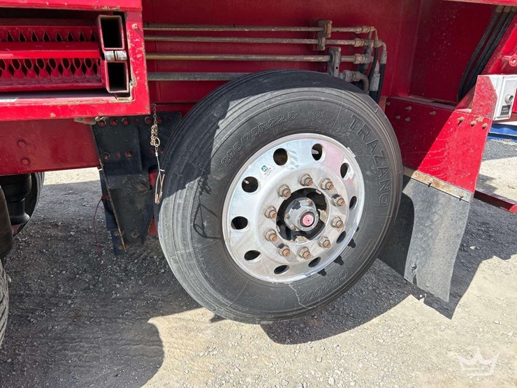 2015-kenworth-t880-image-49