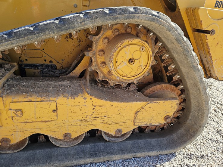 2021-caterpillar-259d3-image-22