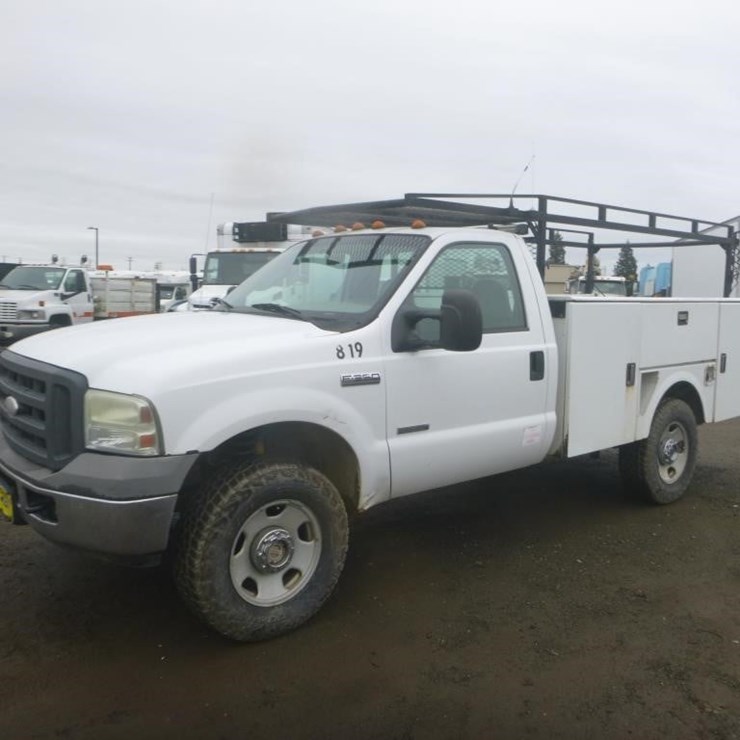2005 FORD F350